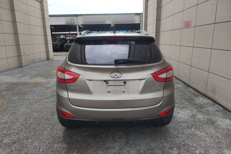 Used Hyundai ix35 2015 2.0L Automatic 2WD Smart Type China IV