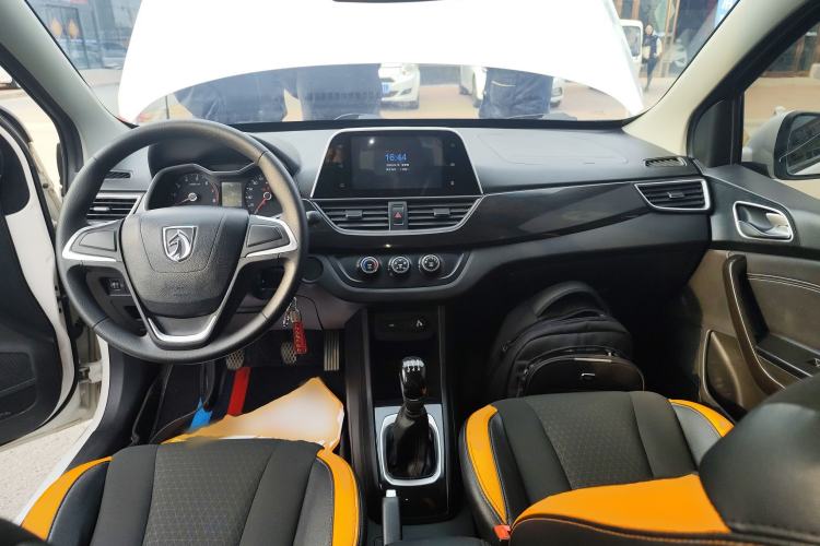 Used Baojun 310 2016 1.2L Manual Fashionable Edition