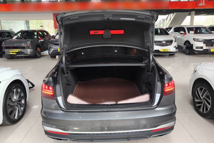 Used Audi A4L 2022 40 TFSI Fashion Dynamic Model