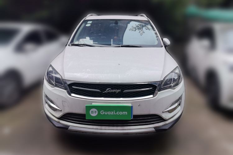 Used Zotye Domy X5 2017 Value Edition 1.6L Manual Fashion Model
