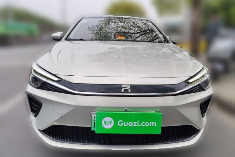 Used Rising ER6 2020 620 km Smart Edition
