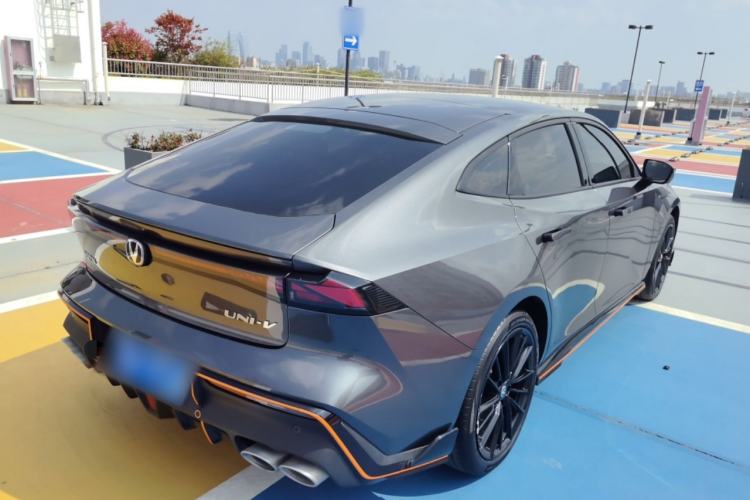 Used CHANGAN UNI-V 2022 1.5T Sport Edition
