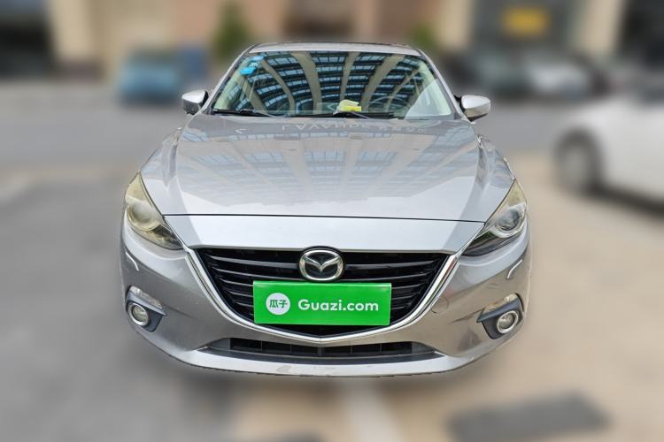 Used Mazda 3 Axela 2014 Hatchback 2.0L Automatic Flagship Model Front