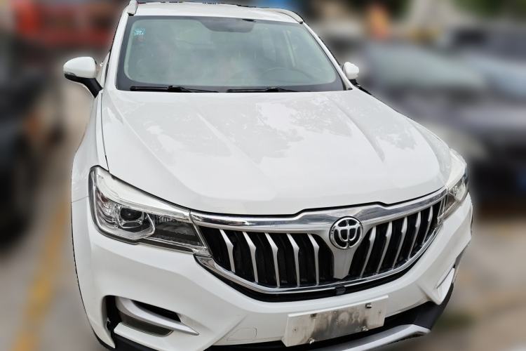 Used Brilliance V6 2018 1.5T Manual Luxury Model Front