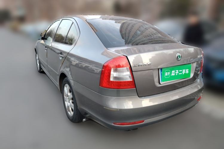 Used Skoda Octavia 2012 2.0L Manual Yijie Version