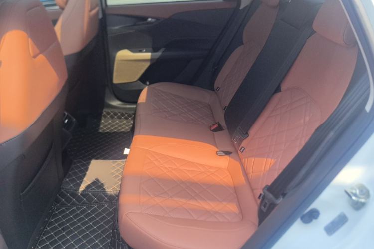 Used CHANGAN Eado 2024 1.5T GDI Automatic Flagship Edition Interior 3