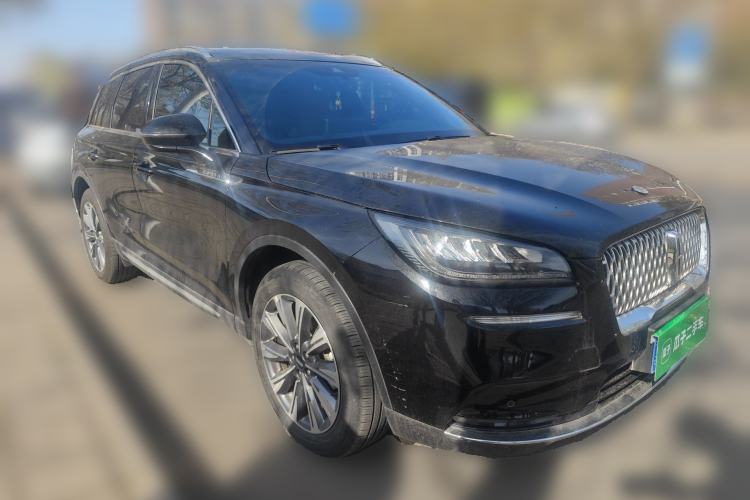 Used Lincoln Corsair 2022 2.0T Two-Wheel Drive Luxury Edition Front Right 45 Deg