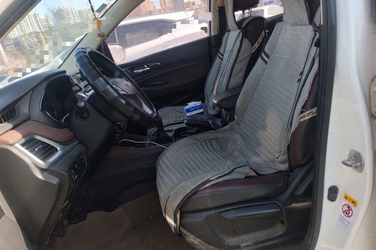 Used CHANGAN Lingxuan 2017 1.6L Manual Happiness Edition Left Front Seat