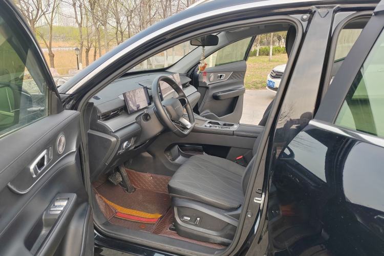 Used Chery Fengyun T8 2025 1.5T 130 km Comfort Edition 7-Seater
