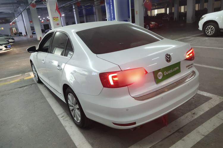 Used Volkswagen Sagitar 2015 230TSI Manual Comfort Version