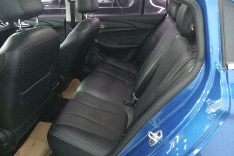 Used Roewe i5 2019 1.5L Manual 4G Connectable Langhao Edition