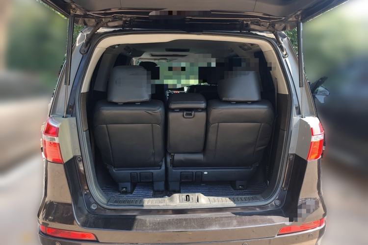 Used Honda Elysion 2015 2.4L VTi-S Prestige Edition Trunk