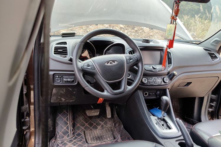 Used Chery Tiggo 5 2014 2.0L CVT Joyful Edition