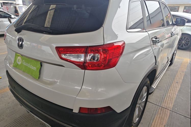 Used CHANGAN CS75 2017 Shangkui Edition 1.5T Automatic Fengxiang Model Right Rear Taillight