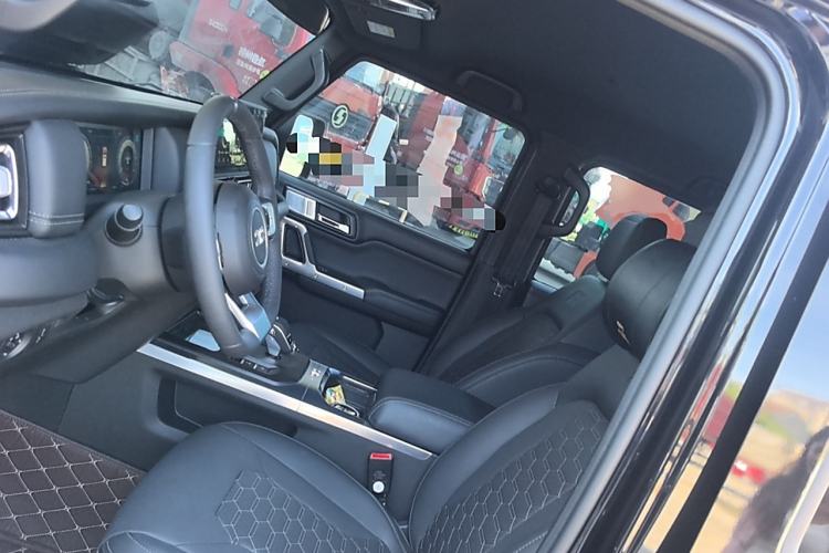 Used 212 T01 2024 2.0T Mechanic