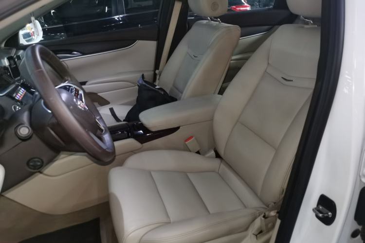 Used Cadillac XTS 2015 28T Comfort Model Left Front Seat