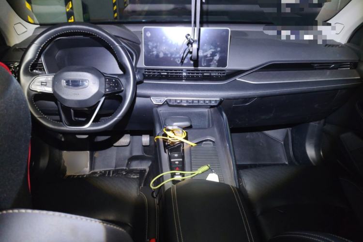 Used Geely Auto Preface 2021 2.0TD Luxury Version Center Console