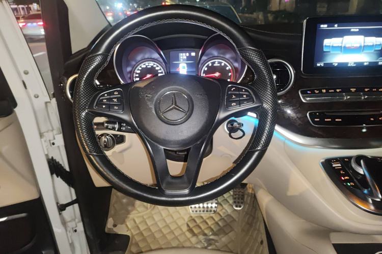 Used Mercedes-Benz V-Class 2018 V 260 L Prestige Extended Version China VI