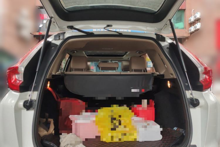 Used Honda CR-V 2019 Brilliant Edition 240TURBO CVT 2WD Comfort Version China VI Emission Standard Trunk