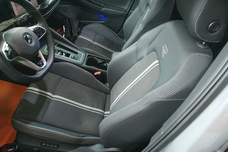 Used Volkswagen Golf 2023 Facelift 280TSI DSG R-Line Lite