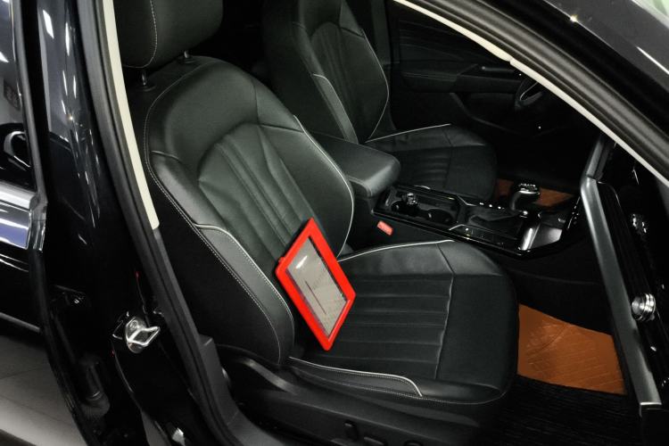 Used Volkswagen Passat 2023 330TSI Elite Edition
