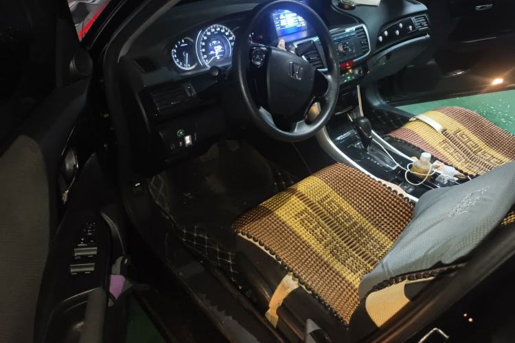 Used Honda Accord 2016 2.0L Comfort Edition
