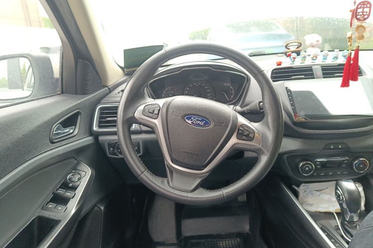 Used Ford Escort 2015 1.5L Automatic Fashion Model Steering Wheel