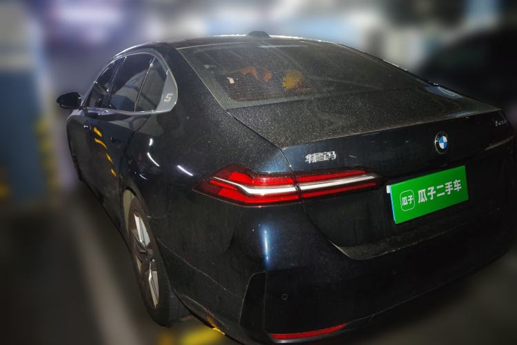 Used BMW 5 Series 2024 525Li Luxury Package
