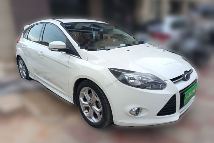 Used Ford Focus 2012 Hatchback 2.0L Automatic Luxury Sport Model
