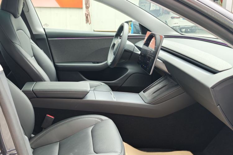 Used Tesla Model 3 2025 Rear-Wheel-Drive Version