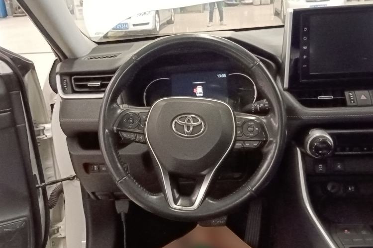 Used Toyota RAV4 2020 2.0L CVT Two-Wheel Drive Prestige Edition