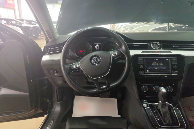 Used Volkswagen Magotan 2018 330TSI DSG Advanced Model