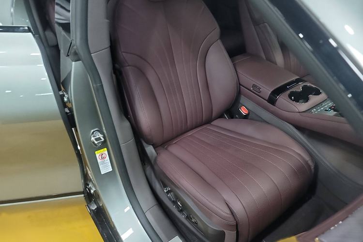 Used Denza Z9GT 2024 1100 Four-Wheel Drive Max Edition
