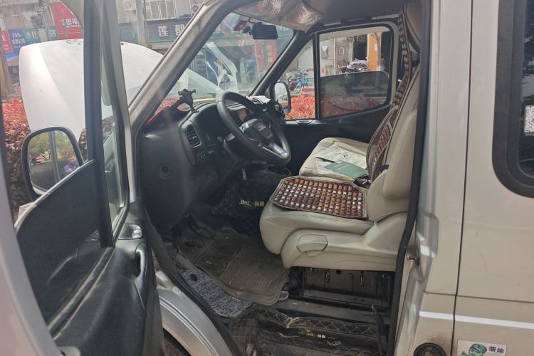 Used JMC Transit 2021 2.8T Space King Taurus Long Wheelbase Mid-Height Rear Single Tire – Step 6-Seater Diesel Euro VI JX493