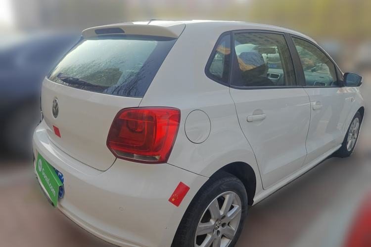 Used Volkswagen Polo 2013 1.4L Automatic Comfort Edition Rear Right 45 Deg