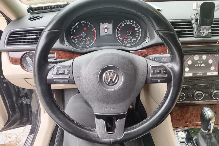 Used Volkswagen Passat 2013 2.0 TSI DSG Prestige Edition