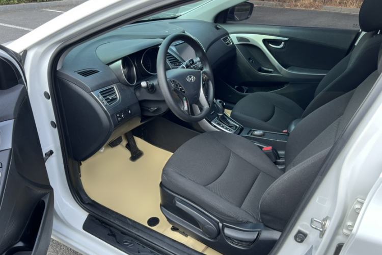 Used Hyundai Elantra (5th Generation / Langdong) 2016 1.6L Automatic Prestige Model