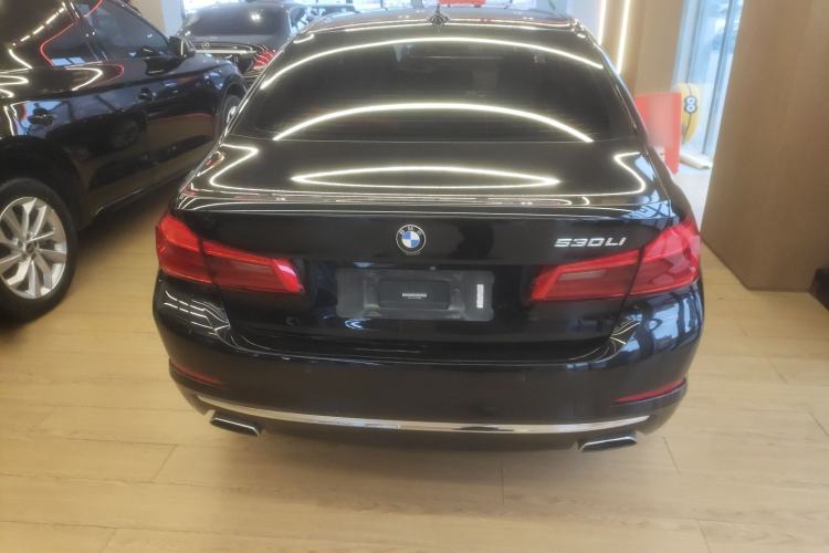 Used BMW 5 Series 2020 525Li Luxury Package