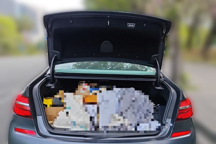 Used BMW 7 Series 2018 740Li xDrive Luxury Edition M Sport Package Black Flame Version
