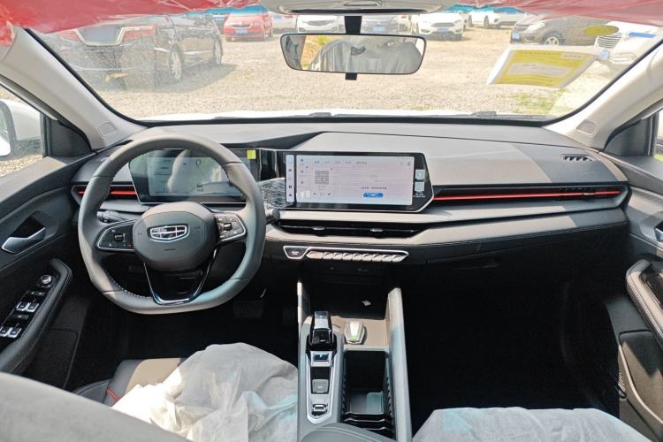 Used Geely Auto Binray 2024 Binrui COOL 1.5T DCT Longteng Edition Center Console