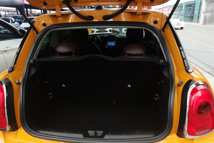 Used MINI 2014 1.2T ONE