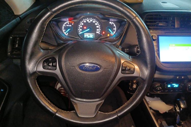 Used Ford Escort 2017 Happiness Edition 1.5L Automatic Fashion Version