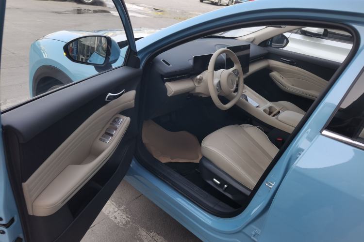 Used Baojun Yunhai 2025 Model 500km Pure Electric Travel Edition