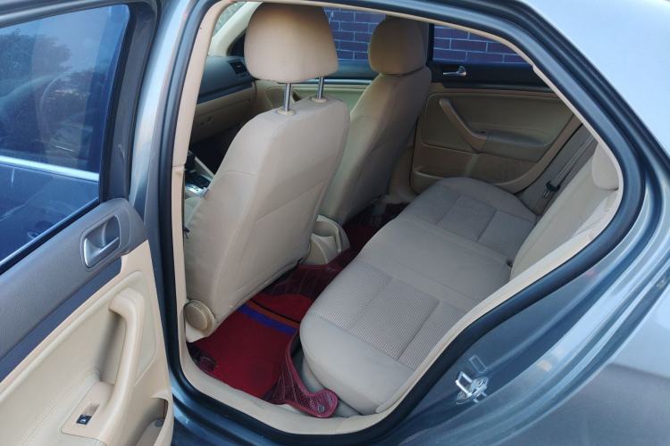 Used Volkswagen Sagitar 2009 1.6L Automatic Fashion Edition
