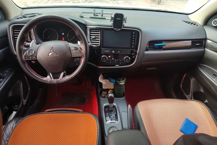 Used Mitsubishi Outlander 2016 2.4L 4x4 Elite Edition 5 Seats
