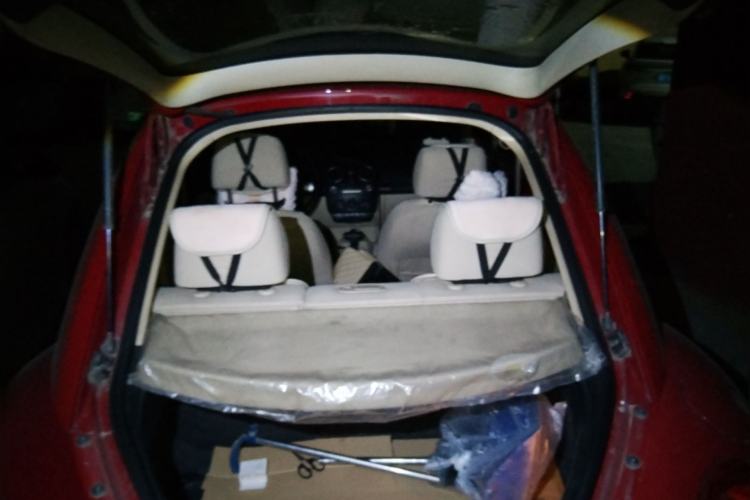 Used Volkswagen Beetle 2010 2.0 BlackOrange Comfort Edition Trunk