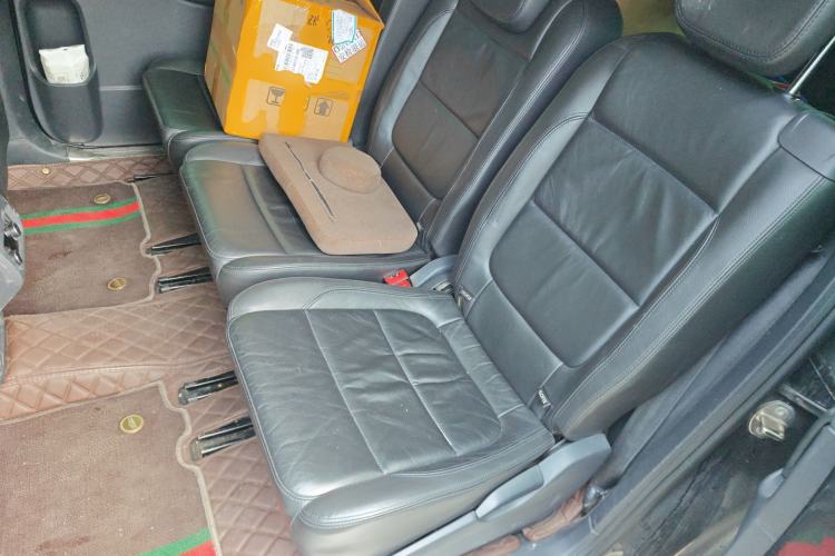 Used Volkswagen Sharan 2013 1.8TSI Comfort Model Euro IV
