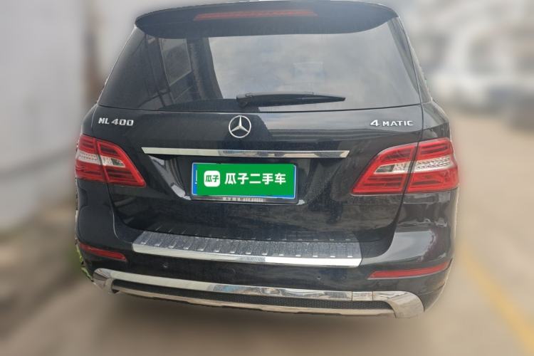 Used Mercedes-Benz M-Class 2015 ML 400 4MATIC Luxury Model Rear