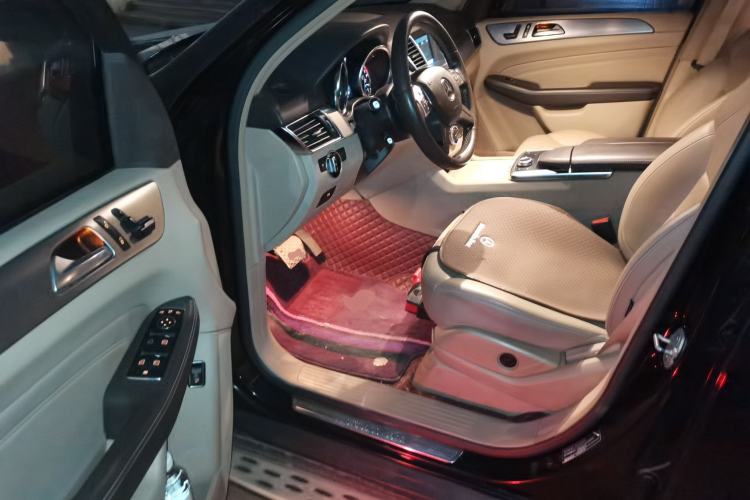 Used Mercedes-Benz M-Class 2014 ML 320 4MATIC