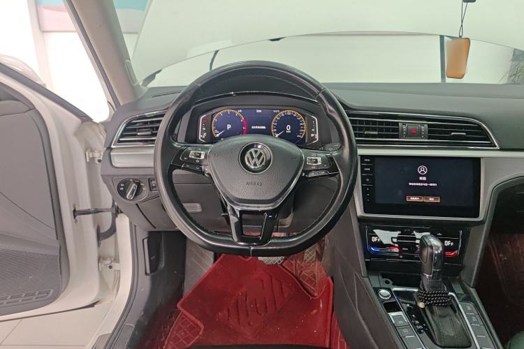 Used Volkswagen Lamando 2021 280TSI DSG Comfort Edition Steering Wheel